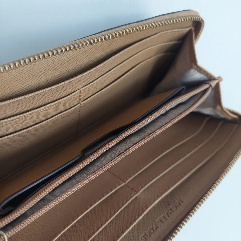 Michael Kors Long Wallet Zippered Wallet Wristlet. (Bag E)